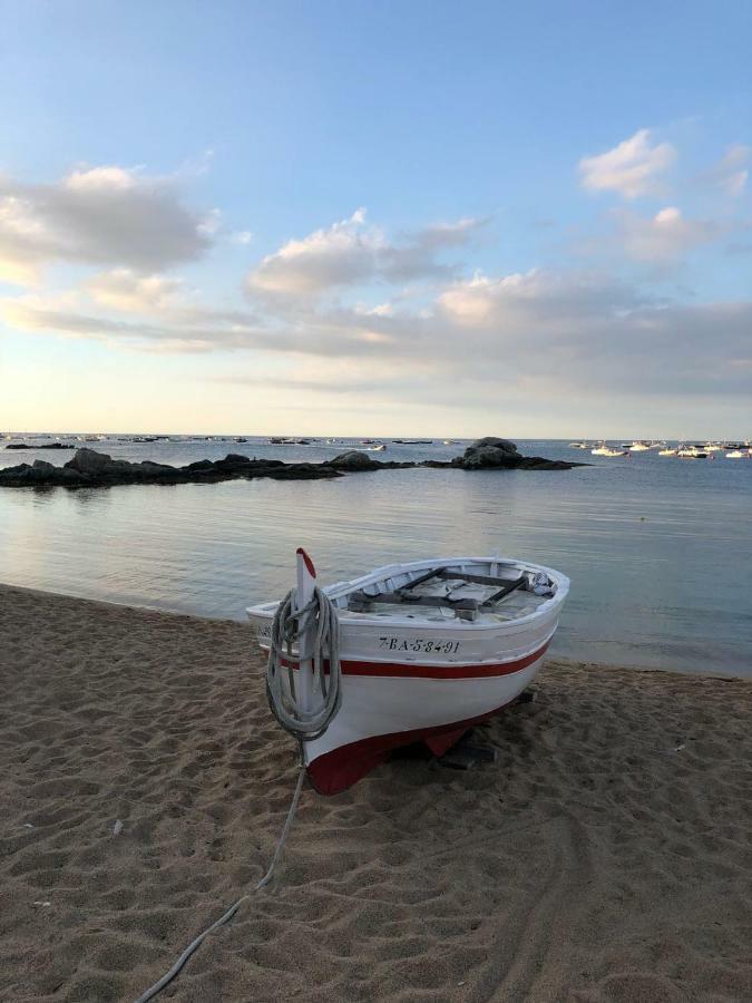 Apartamento Recien Reformado A 300 Metros Del Mar Calella De Palafrugell Bagian luar foto