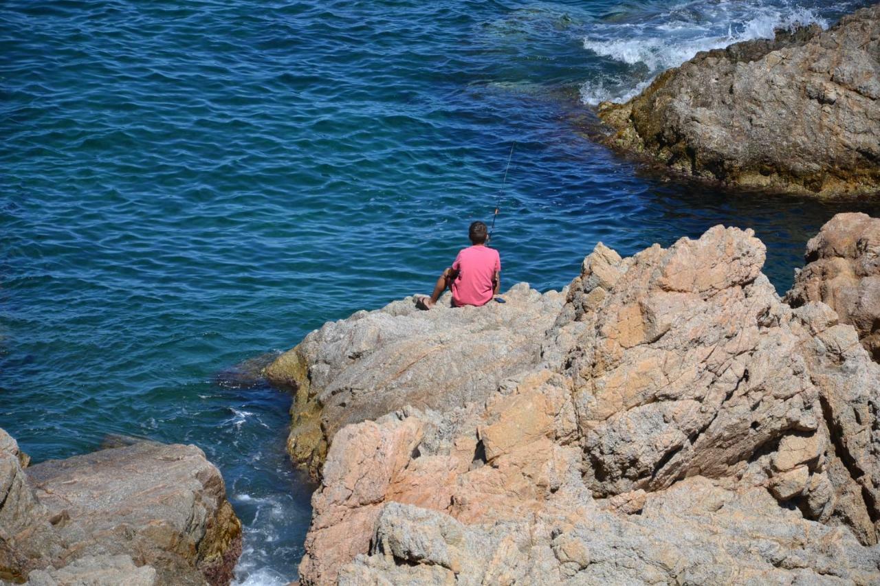 Apartamento Recien Reformado A 300 Metros Del Mar Calella De Palafrugell Bagian luar foto